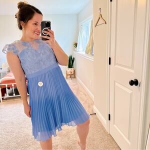 NWT Chi Chi London Blue Floral Lace Mini Dress UK6